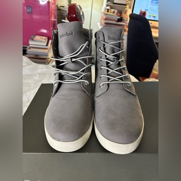 Timberland Women’s Dausette Sneaker Boot 10M NWT - Picture 2 of 9